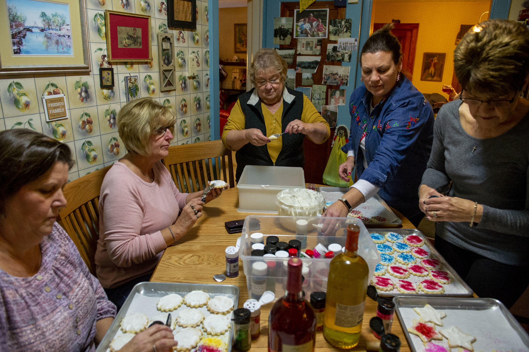 Cookies in Tecumseh, 12.17